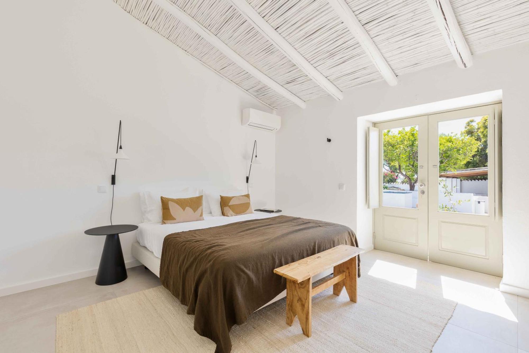 Amago Guesthouse ファロ エクステリア 写真